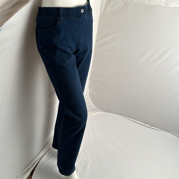 Betabrand dark indigo blue mid-rise 4 pocket stretch pull-on yoga denim pants - Picture 3 of 13